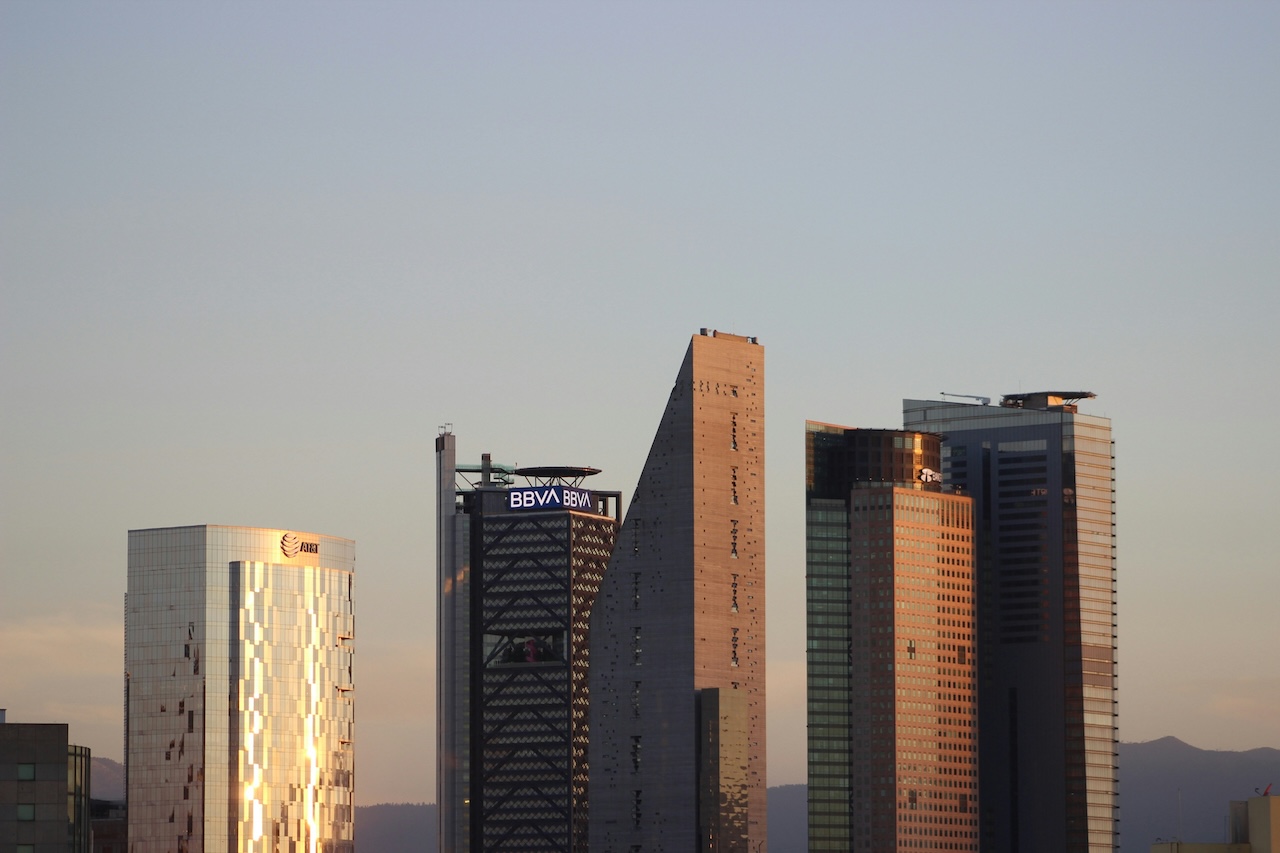 Mexico's GDP Falls in Third Quarter of 2025: INEGI