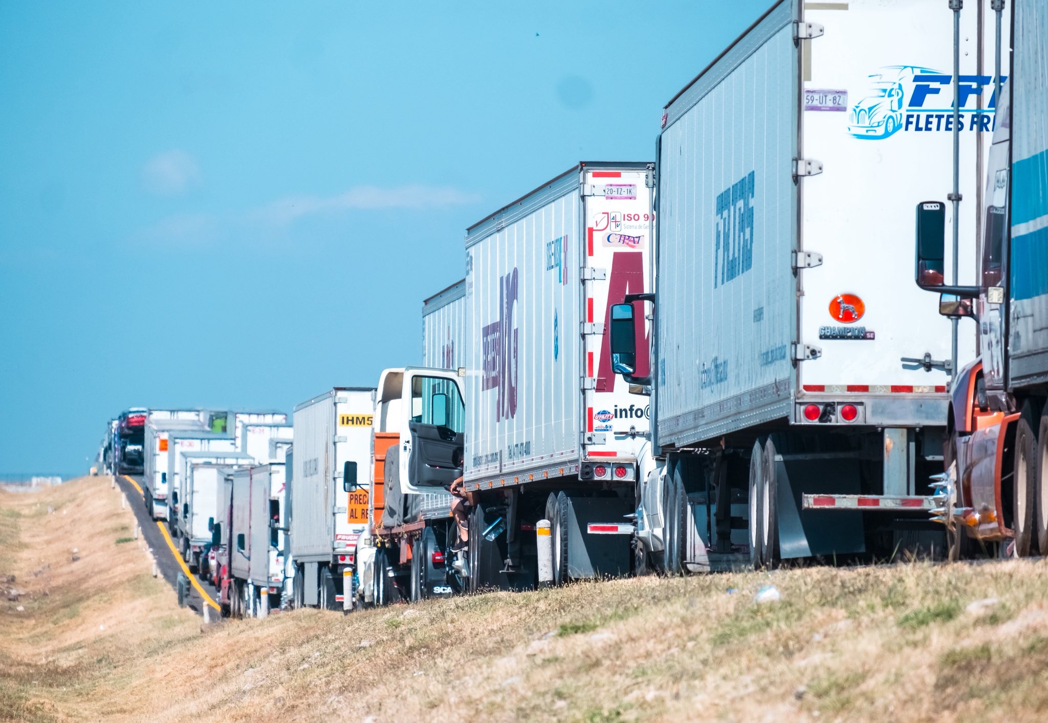 How Many Millions of Pesos Were Lost to Road Blockades? Canacintra Reports