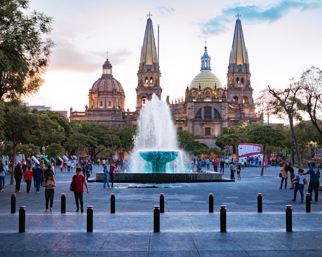 2026 World Cup: Guadalajara's Investment Strategy, FIFA Criteria, and Urban Benefits