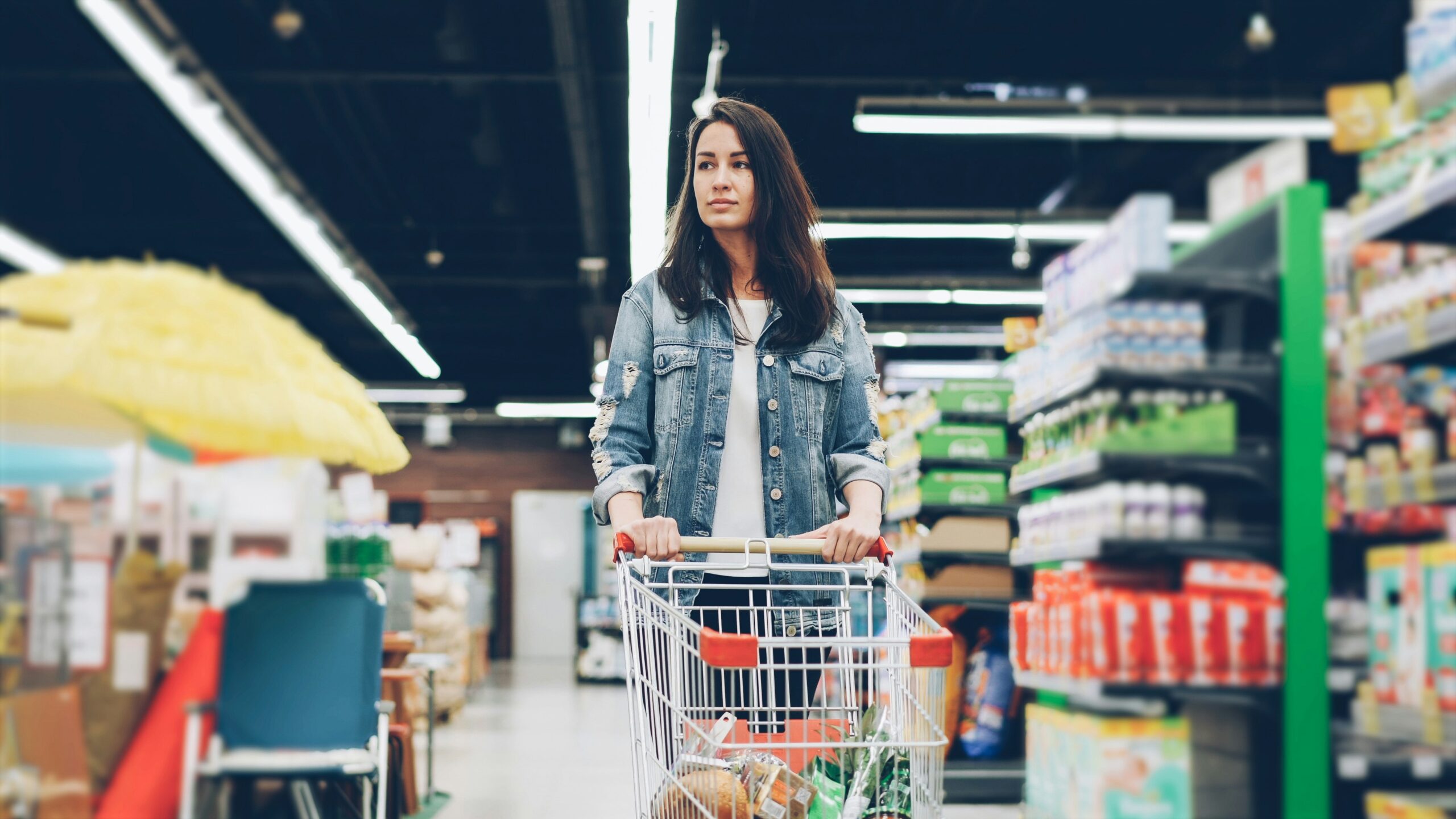 Mexican Consumer Spending Increases 6.2%, But Purchase Volume Stagnates
