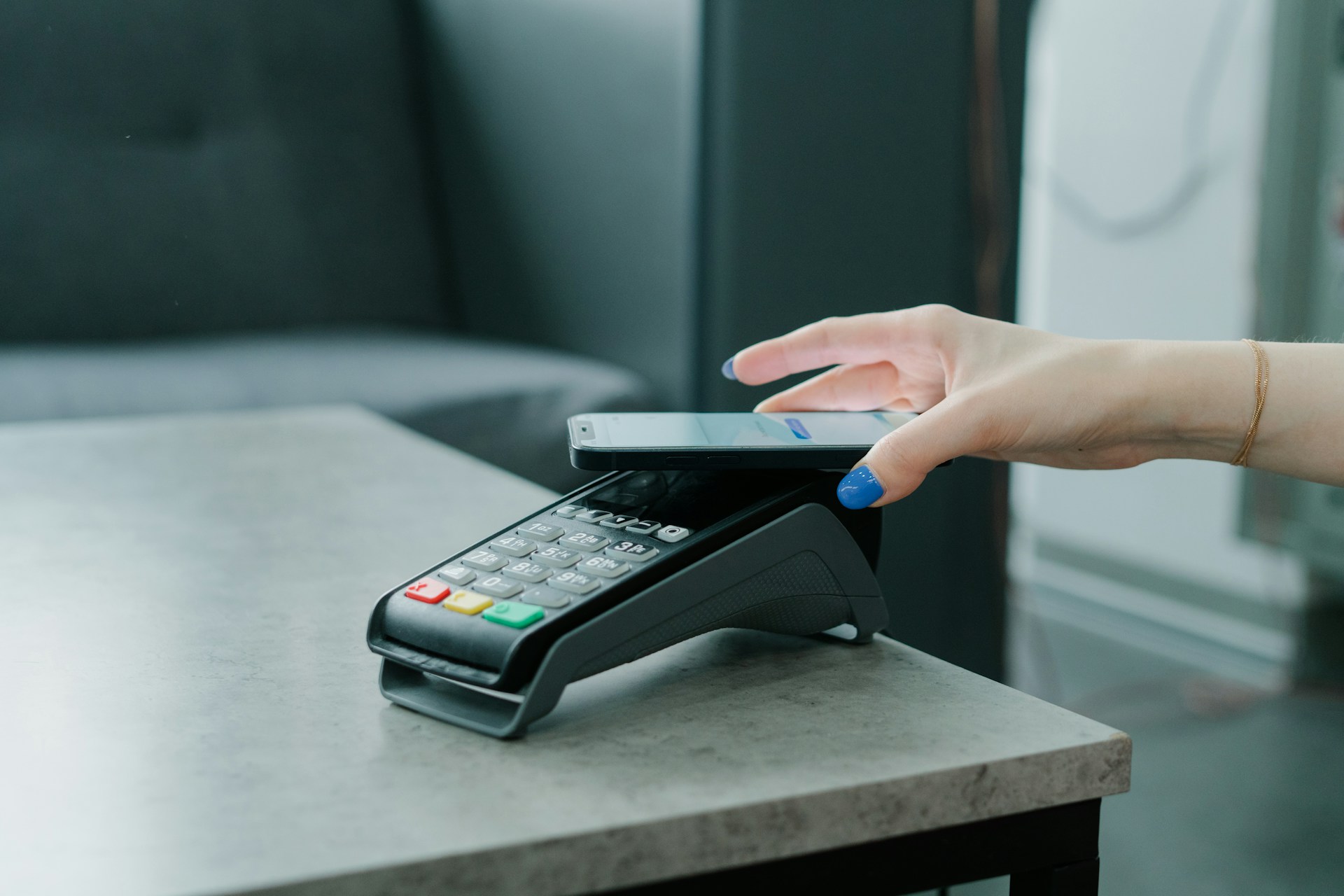 The Evolution of the Point of Sale: From Cash Register to Intelligent Business Hub