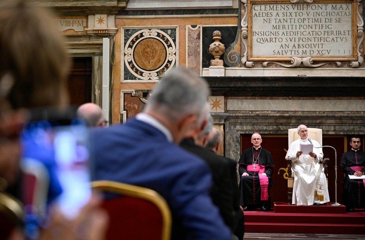 Artificial Intelligence Concerns the Vatican: Pope Leo XIV's Stance