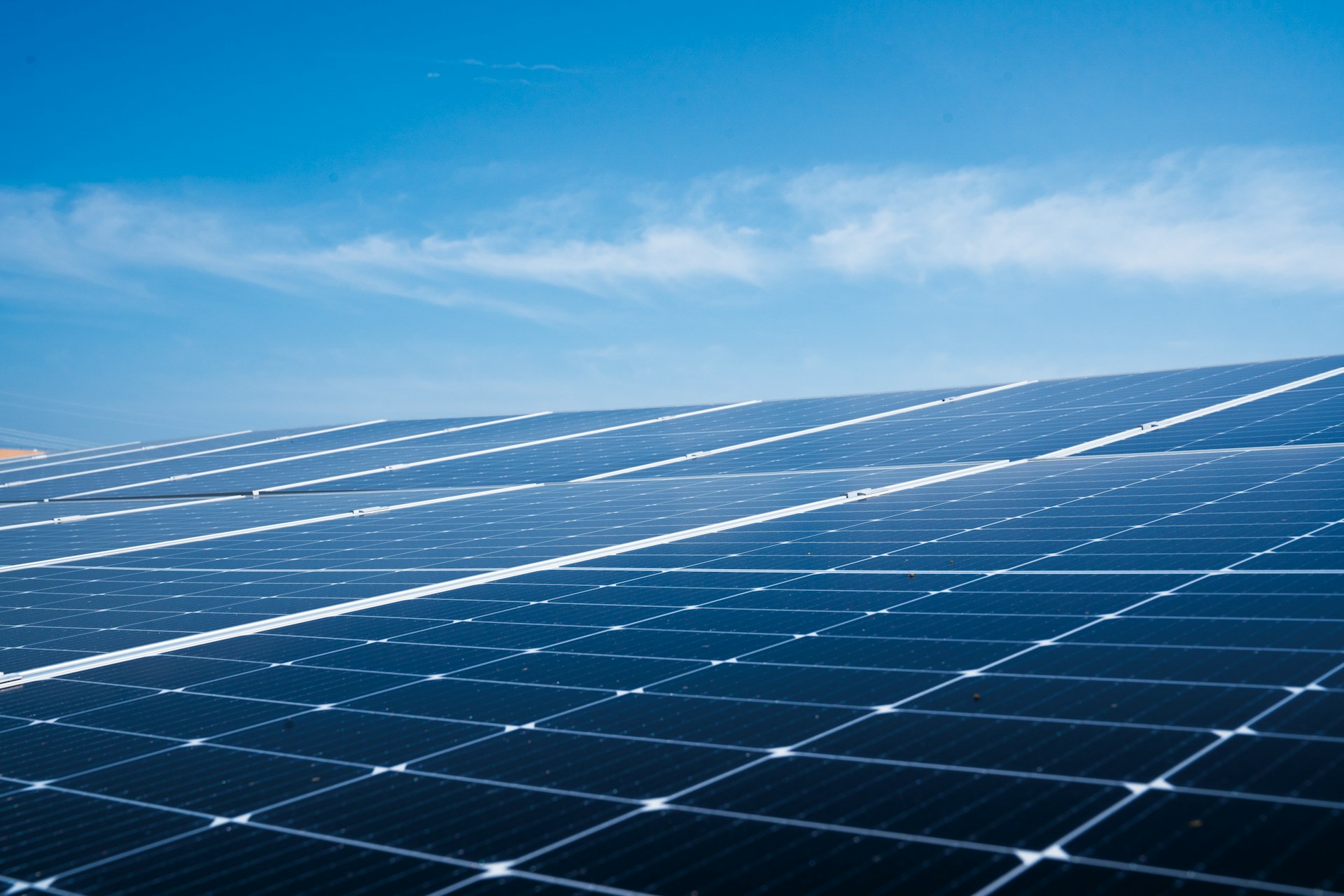 Monterrey Airport to Feature Mega Solar Park: How Many Panels Will Be Installed?